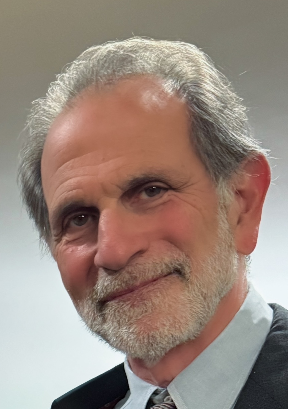 Steve Ades Headshot2