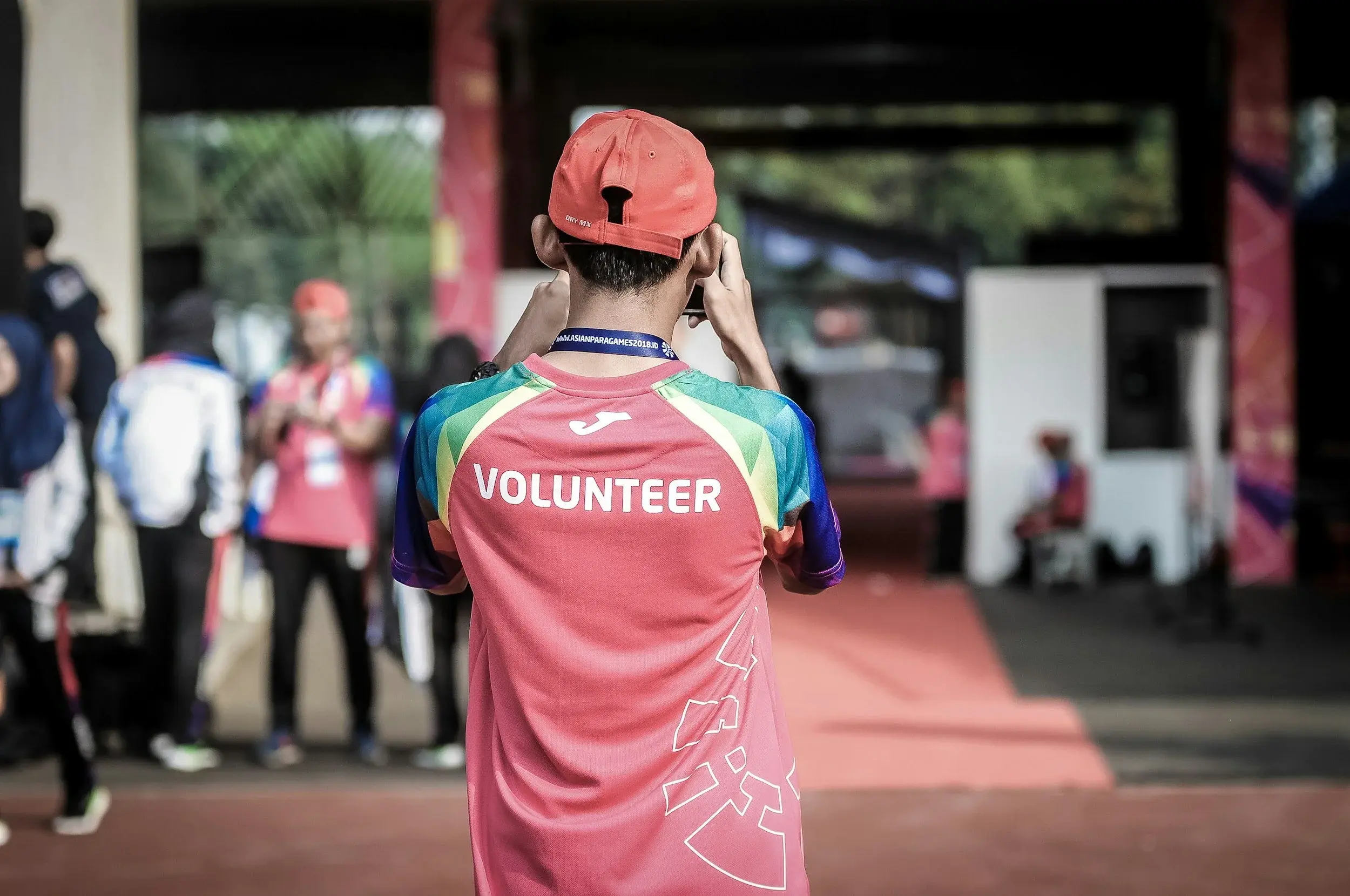 VOLUNTEER