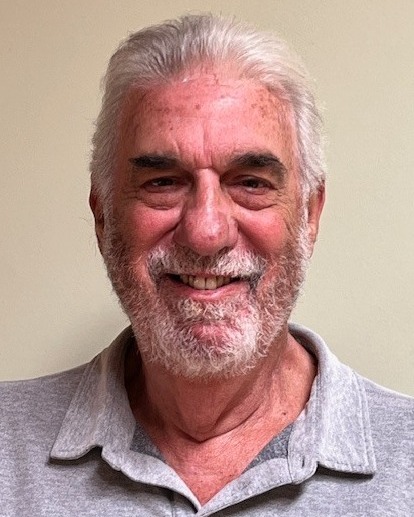 mark lesser headshot-1-1